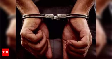 पुण्यातील प्राध्यापकांनी फोर्जिंग लेटर ऑफ द क्लेम नॅशनल सायन्स अवॉर्डचा आरोप ठेवला होता