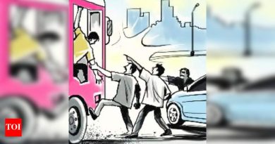 पुणे-नगरमधील चोरट्यांच्या टोळीचा पोलिसांनी केला पर्दाफाश, सहा गुन्ह्यांची उकल | पुणे बातम्या