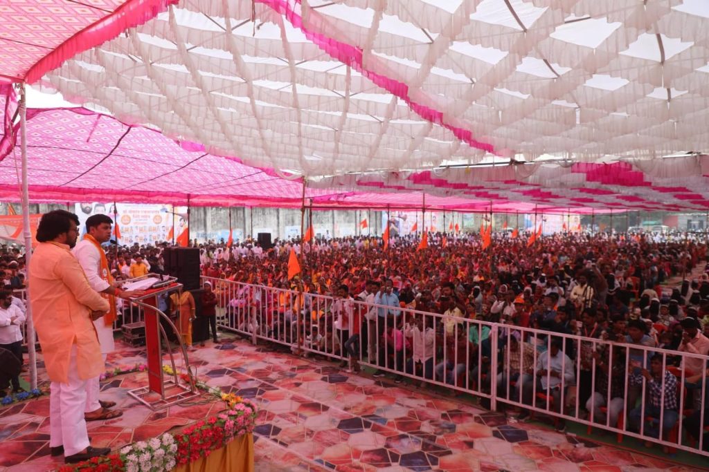 लाडक्या बहिणीच्या आशीर्वादाने पाथरी नगरपरिषदेवर शिवसेनेचा झेंडा फडकणार – खा. डॉ. श्रीकांत शिंदे