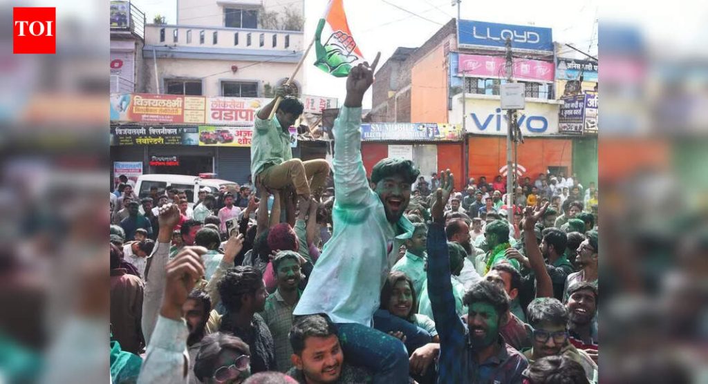 नागरी मतदानाचा धक्का महाराष्ट्रात एमव्हीएच्या भवितव्यावर प्रश्नचिन्ह निर्माण करतो