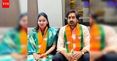 पती-पत्नी भाजपच्या तिकिटावर निवडणुकीच्या शर्यतीत उतरल्याने पठारे कुटुंबात फूट पडली