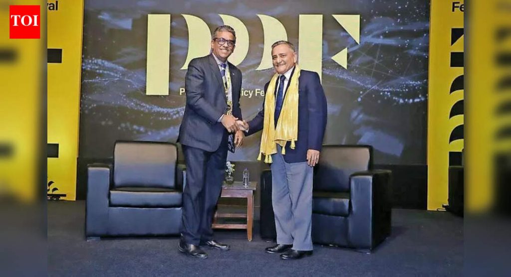 ओप सिंदूर नंतर पाकिस्तानच्या लष्करी बदलांनी त्यांचे अपयश उघड केले: CDS