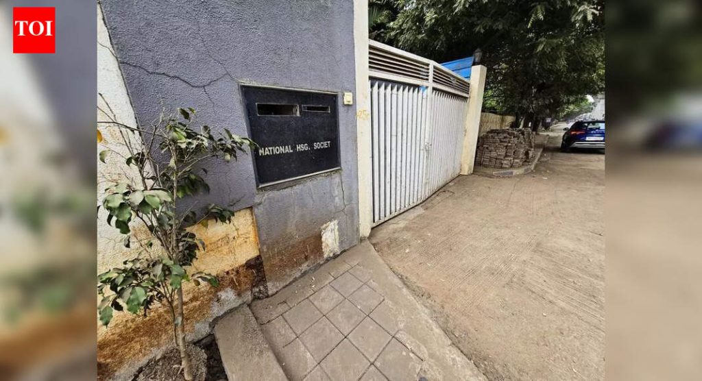 पूजा खेडकर यांच्या घरावर दरोडेखोरी : पोलीस