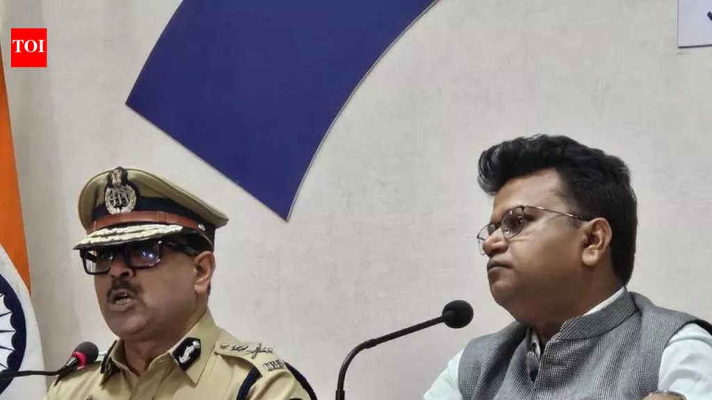 बेकायदा होर्डिंग आणि फुटपाथ अतिक्रमण विरोधात पोलीस, पीएमसी संयुक्त मोहीम आजपासून