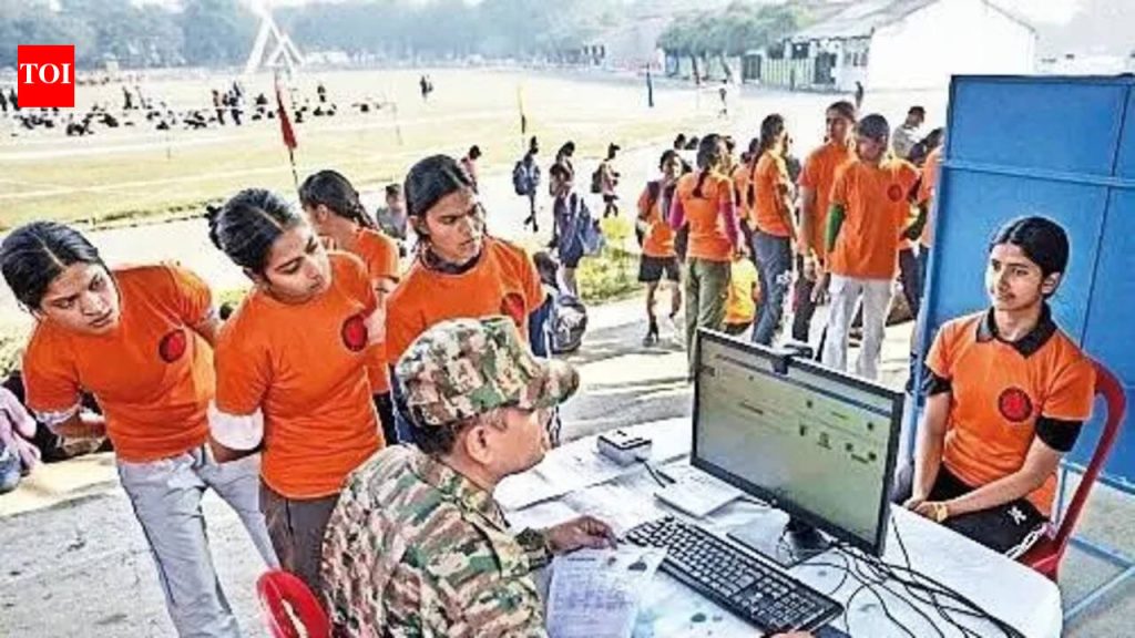 अग्निवीर स्पष्टतेची वाट पाहत आहेत, राज्य समितीने अहवाल सादर करण्यासाठी आणखी वेळ मागितला आहे