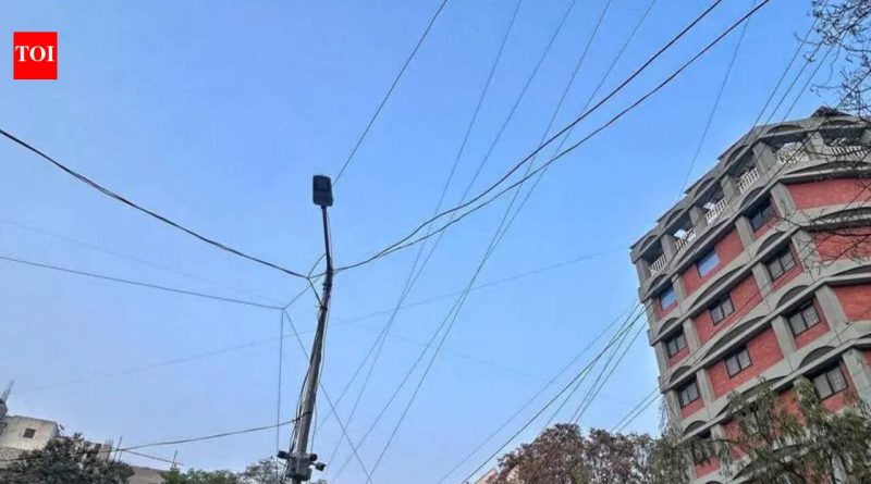 हैदराबाद मॉडेलवर अवलंबून राहण्यासाठी ओव्हरहेड केबल्सबाबत पीएमसीचे येऊ घातलेले धोरण