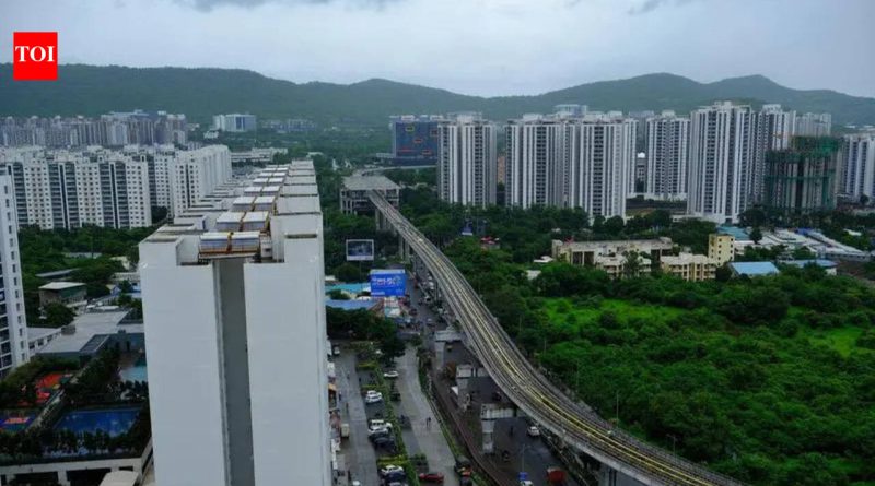 पीसीएमसी मेट्रो स्थानकात फीडर बस सेवा सुरू; प्रवाशांना कामकाजात सातत्य हवे