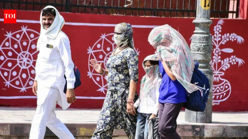 रात्रीचे तापमान वाढल्याने उष्माघाताचा धोका वाढतो: डॉक्स