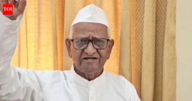 ‘आप’ने आपल्या तत्त्वांचे पालन केले असते तर चड्डा आणि इतरांनी पक्ष सोडला नसता: अण्णा हजारे