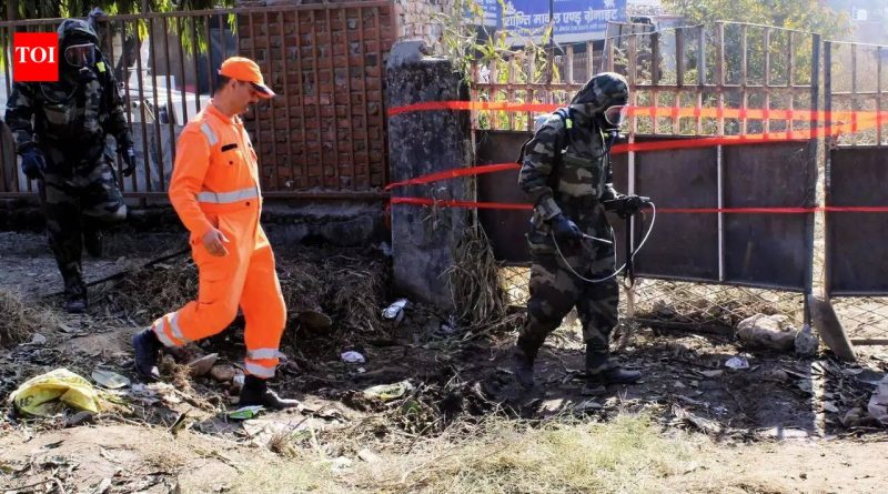 पुण्यातील जलशुद्धीकरण प्रकल्पातून क्लोरीन वायूची गळती; 24 रुग्णालयात दाखल