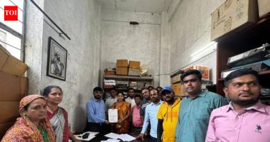 वारंवार वीजपुरवठा खंडित होत असल्याने रावेत, किवळे रहिवासी, नगरसेवक महावितरणच्या अधिकाऱ्यांना भेटले