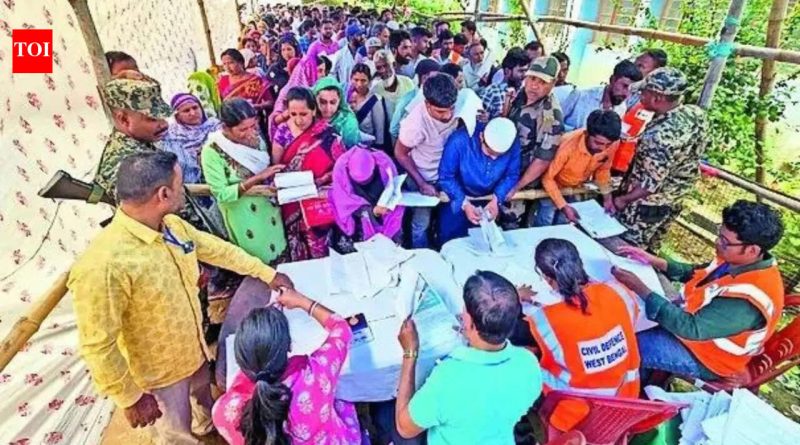 प्री-एसआयआर मतदार मॅपिंगमध्ये पुणे, मुंबई अजूनही मागे आहेत