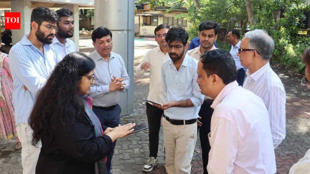 2.3L सरकारी अधिकारी 16 मे पासून घरोघरी जाऊन डेटा तपासतील