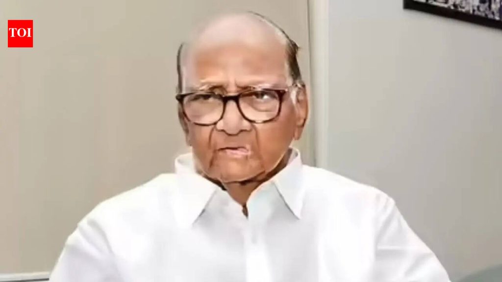 राष्ट्रवादी काँग्रेसचे (एसपी) अध्यक्ष शरद पवार यांनी उद्या मुंबईत पक्षाची बैठक बोलावली आहे