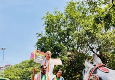 विरोधी आणि शेतकरी संघटनांनी इंधन दरवाढ, घटत्या उत्पन्नाचा निषेध केला विरोधी आणि शेतकरी संघटनांनी इंधन दरवाढ, घटत्या उत्पन्नाचा निषेध केला