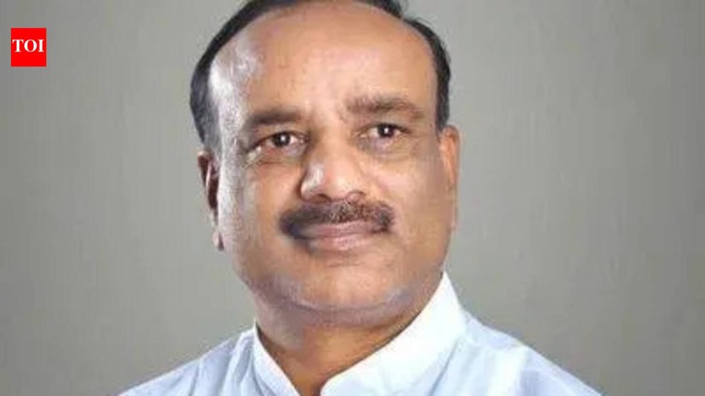 वारकऱ्यांची टिप्पणी : राष्ट्रवादीचे प्रवक्ते लवांडे यांना पुणे न्यायालयाने जामीन मंजूर केला | पुणे बातम्या