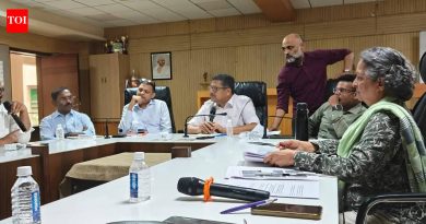 नागरिकांच्या तक्रारींनंतर CEC सदस्य RFD साइट्सना भेट देतात पुणे बातम्या