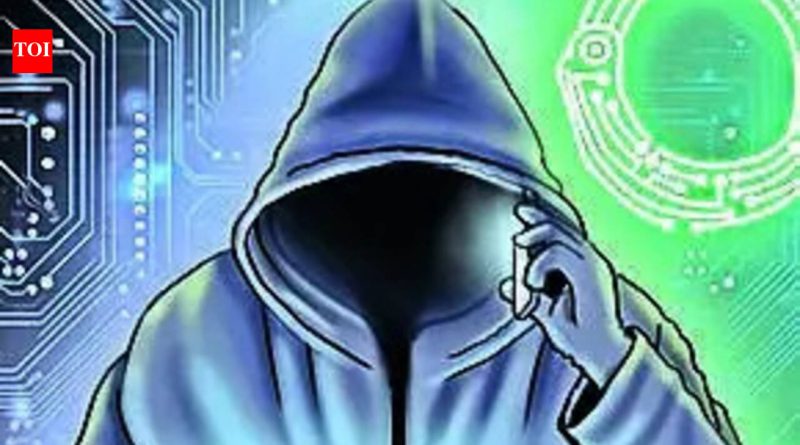 दुबई कनेक्शनसह ऑनलाइन गेमिंग घोटाळ्याचा पोलिसांनी पर्दाफाश केला; पिस्तूल, काडतुसे जप्त दुबई कनेक्शनसह ऑनलाइन गेमिंग घोटाळ्याचा पोलिसांनी पर्दाफाश केला; पिस्तूल, काडतुसे जप्त