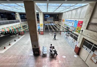 आरटीओ लिपिक कर्मचाऱ्यांच्या संपामुळे सेवा साधकांची निराशा झाली आहे आरटीओ लिपिक कर्मचाऱ्यांच्या संपामुळे सेवा साधकांची निराशा झाली आहे