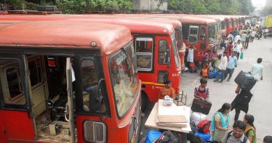 इंटरसिटी गाड्या रद्द, मंत्र्यांनी दररोज 200 अतिरिक्त पुणे-मुंबई MSRTC बस फेऱ्यांची घोषणा केली
