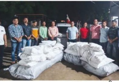 पाथरी पोलिसांची मोठी कारवाई; ८.७४ लाखांचा प्रतिबंधित गुटखा जप्त पाथरी पोलिसांची मोठी कारवाई; ८.७४ लाखांचा प्रतिबंधित गुटखा जप्त