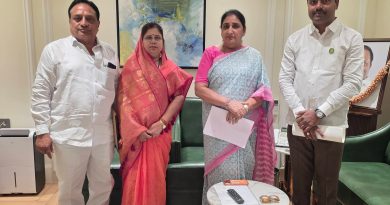 मराठवाड्यातील शेतकऱ्यांना दिलासा द्या; पीक विम्याचे चार ट्रिगर पूर्ववत करा!  आ. राजेश विटेकर यांची उपमुख्यमंत्री सुनेत्रा पवारांकडे जोरदार मागणी; विशेष आर्थिक पॅकेज जाहीर करण्याचीही मागणी